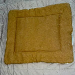 Small Dog Cushion warm pet sleep blanket - great for dogs or cats